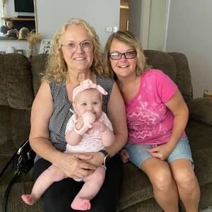 Meet your Posher, Lori